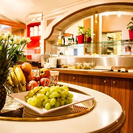 Hotell Hotel Salzburg 4*